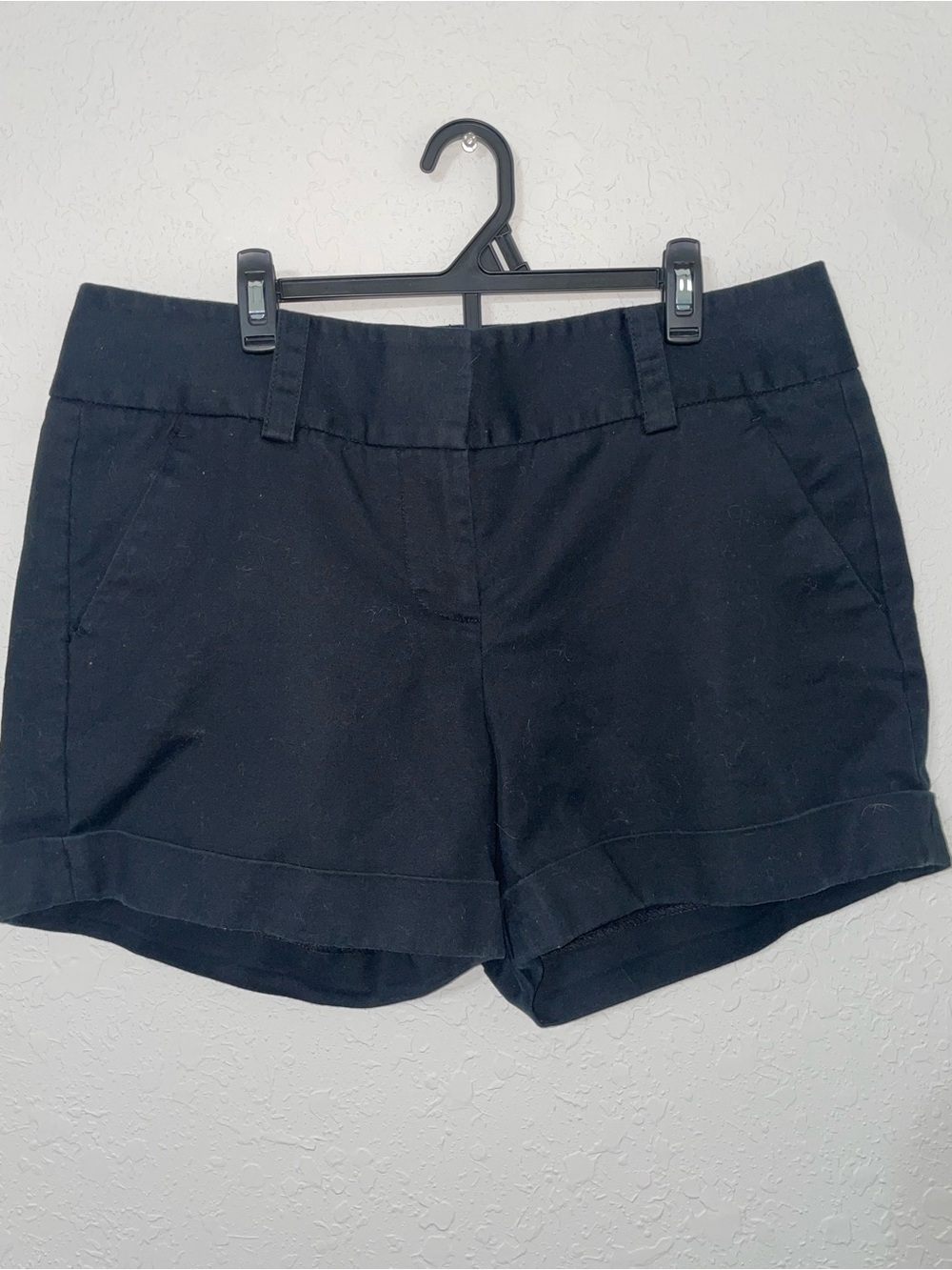 Vince Camuto Black Women's Tailored Cuffed Shorts